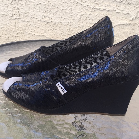 Toms Black Sequin Wedges - Picture 1 of 8